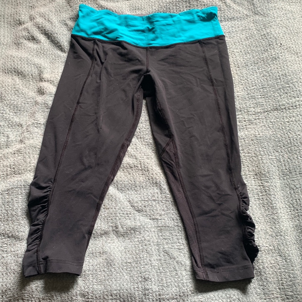 Lululemon cropped leggings